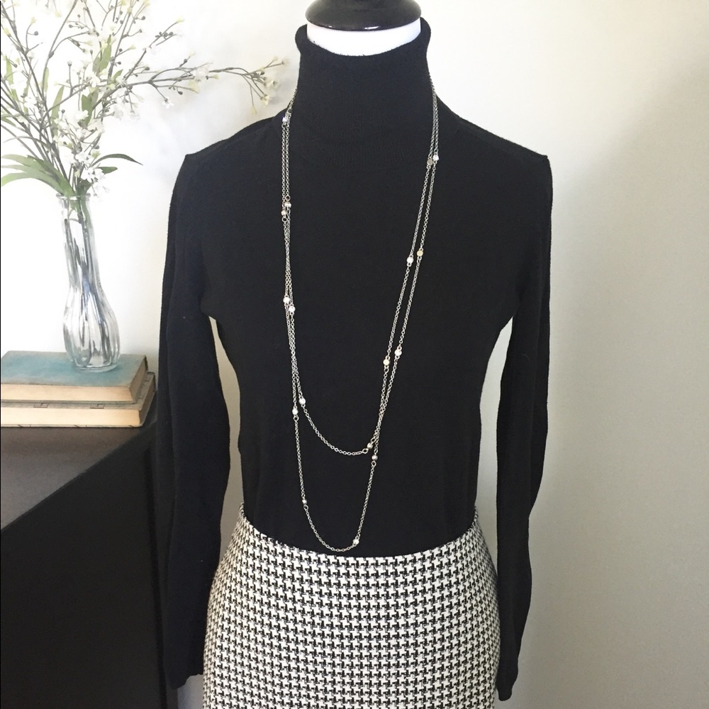 Black Gap Turtleneck